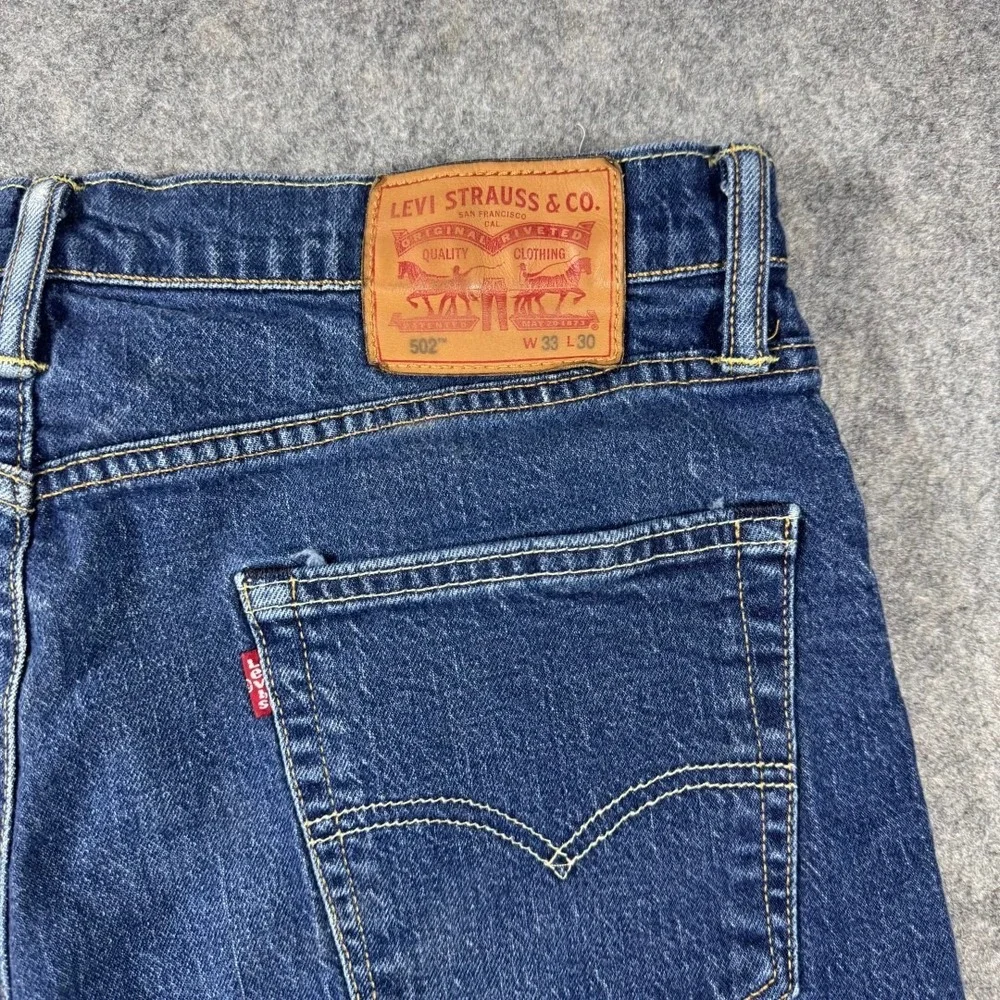 Levis levis 502